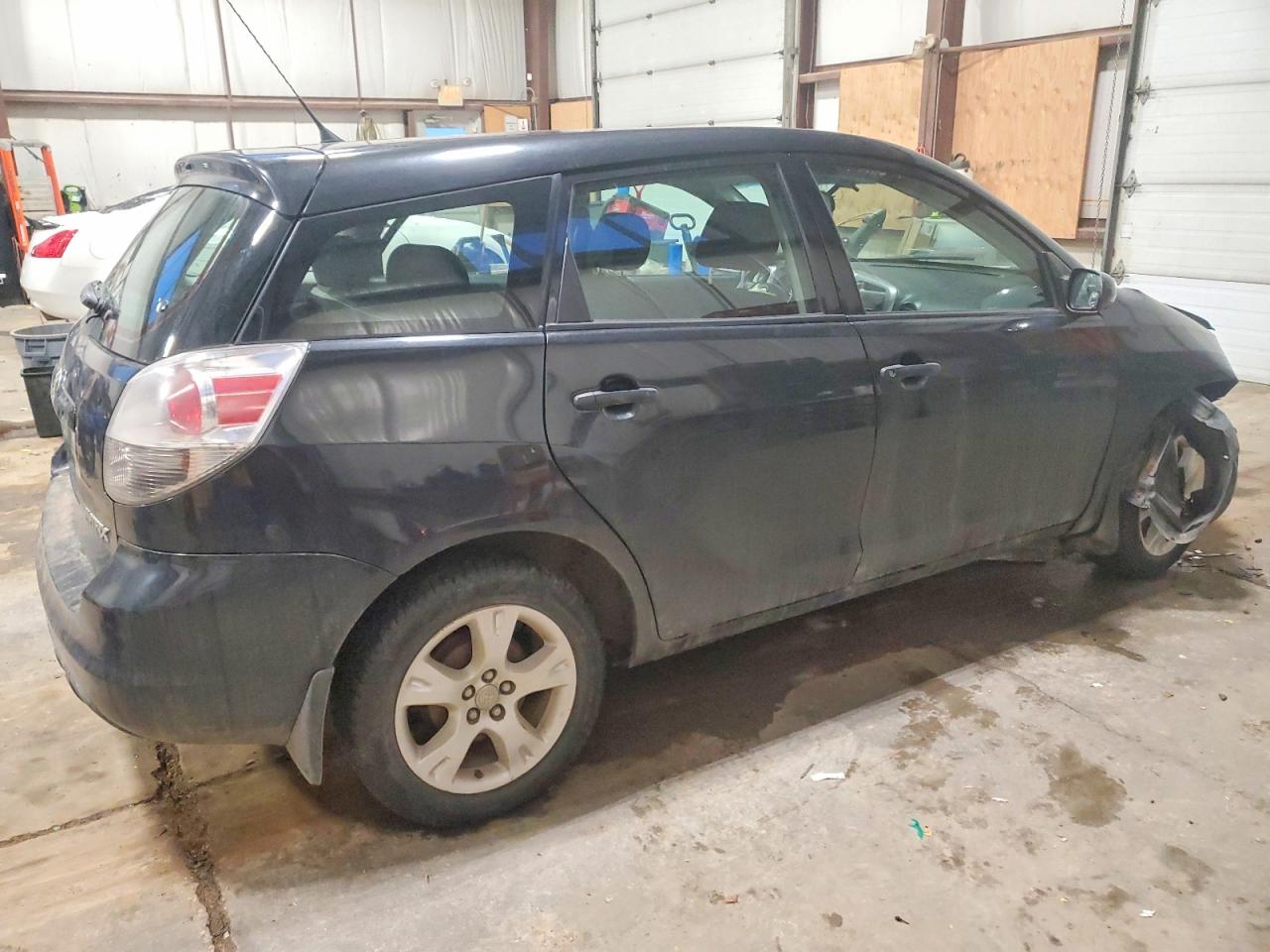 2006 TOYOTA COROLLA MATRIX XR photo 3