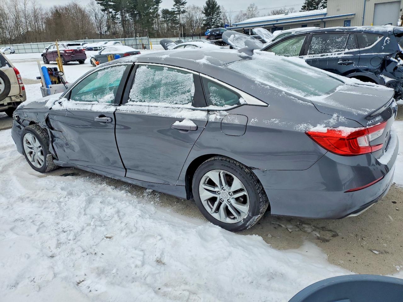 2018 HONDA ACCORD LX photo 2