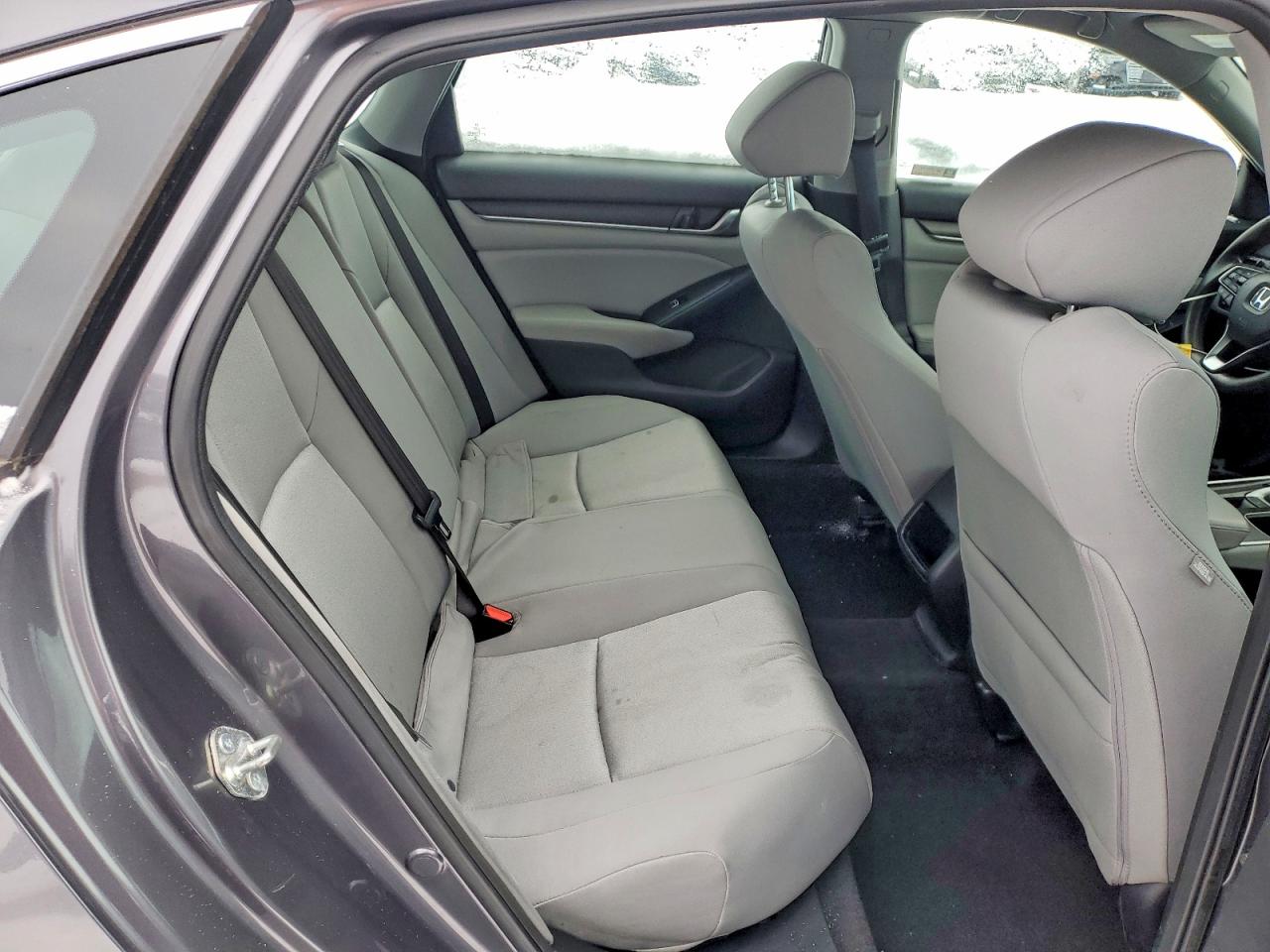 2018 HONDA ACCORD LX photo 10