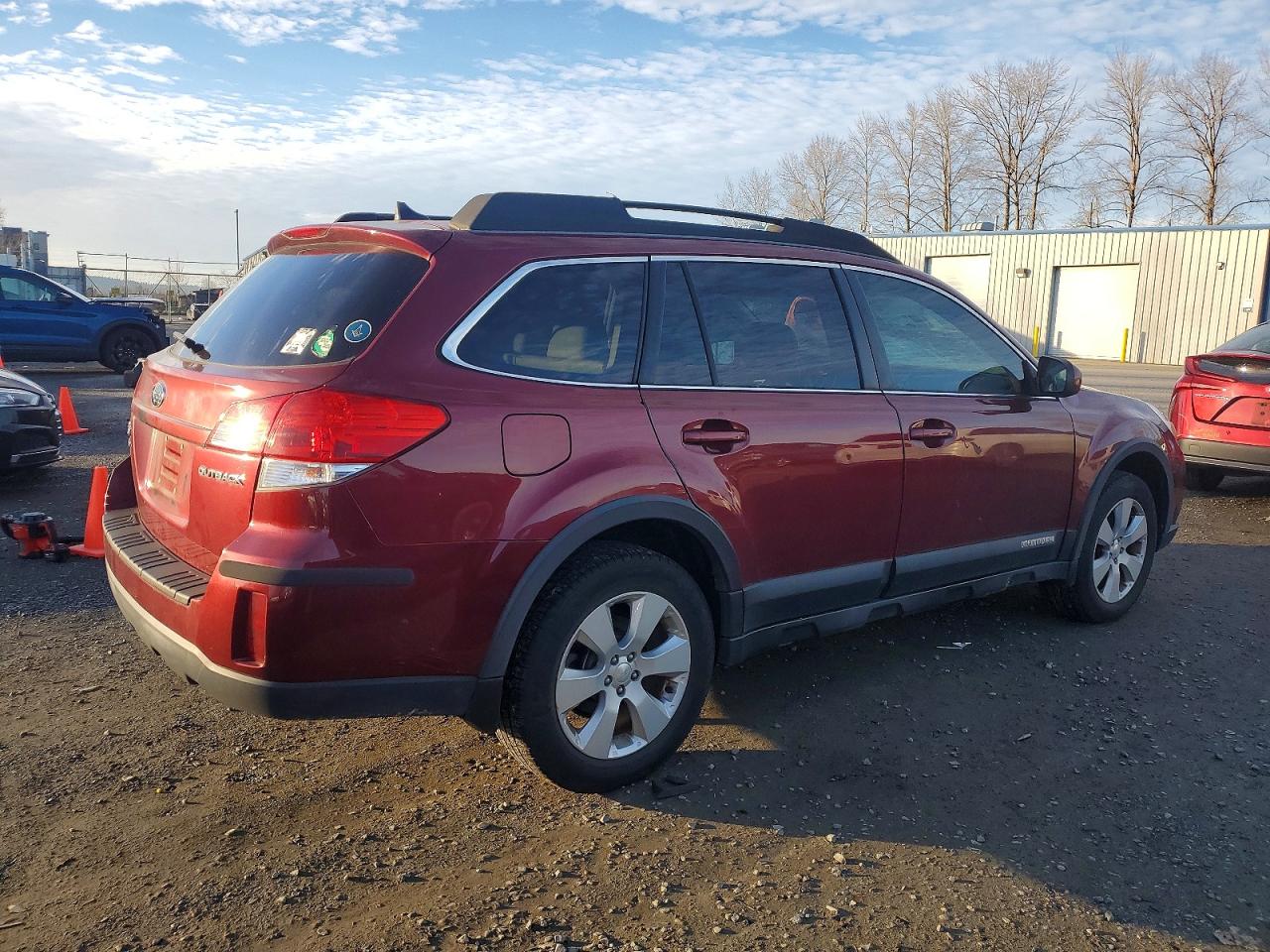 2011 SUBARU OUTBACK 2.5I LIMITED photo 3