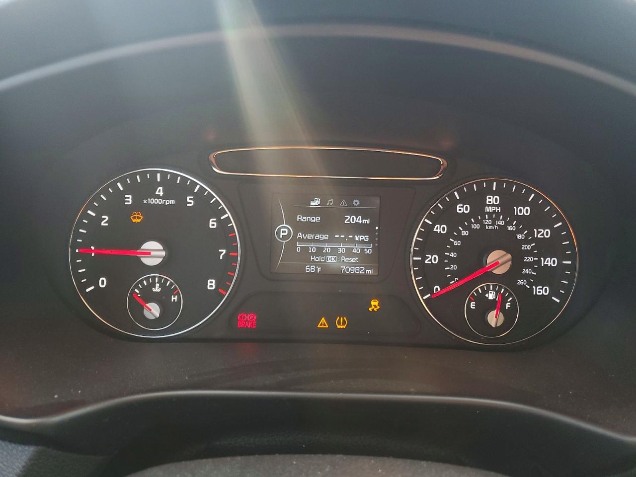 2017 KIA SORENTO LX photo 9