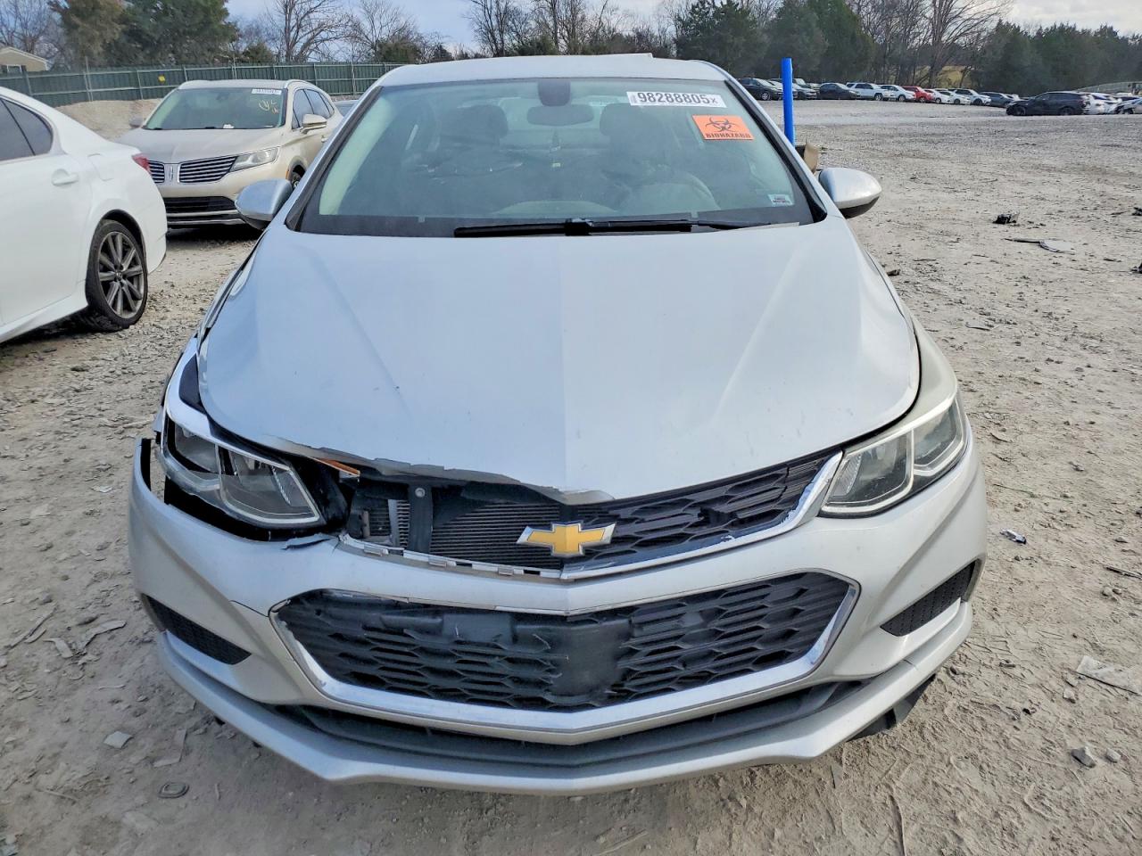 2017 CHEVROLET CRUZE LS photo 5