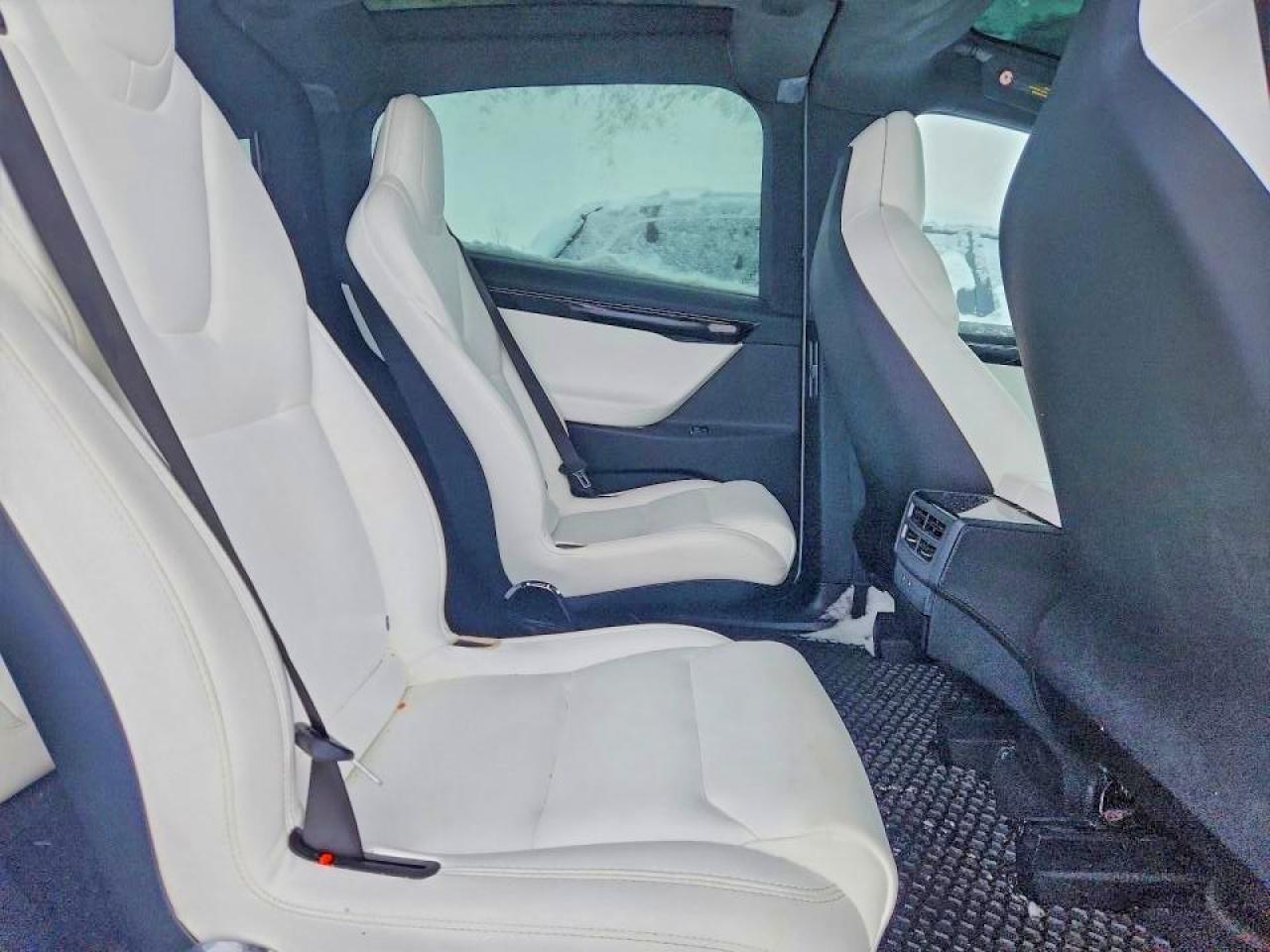 2018 TESLA MODEL X photo 11