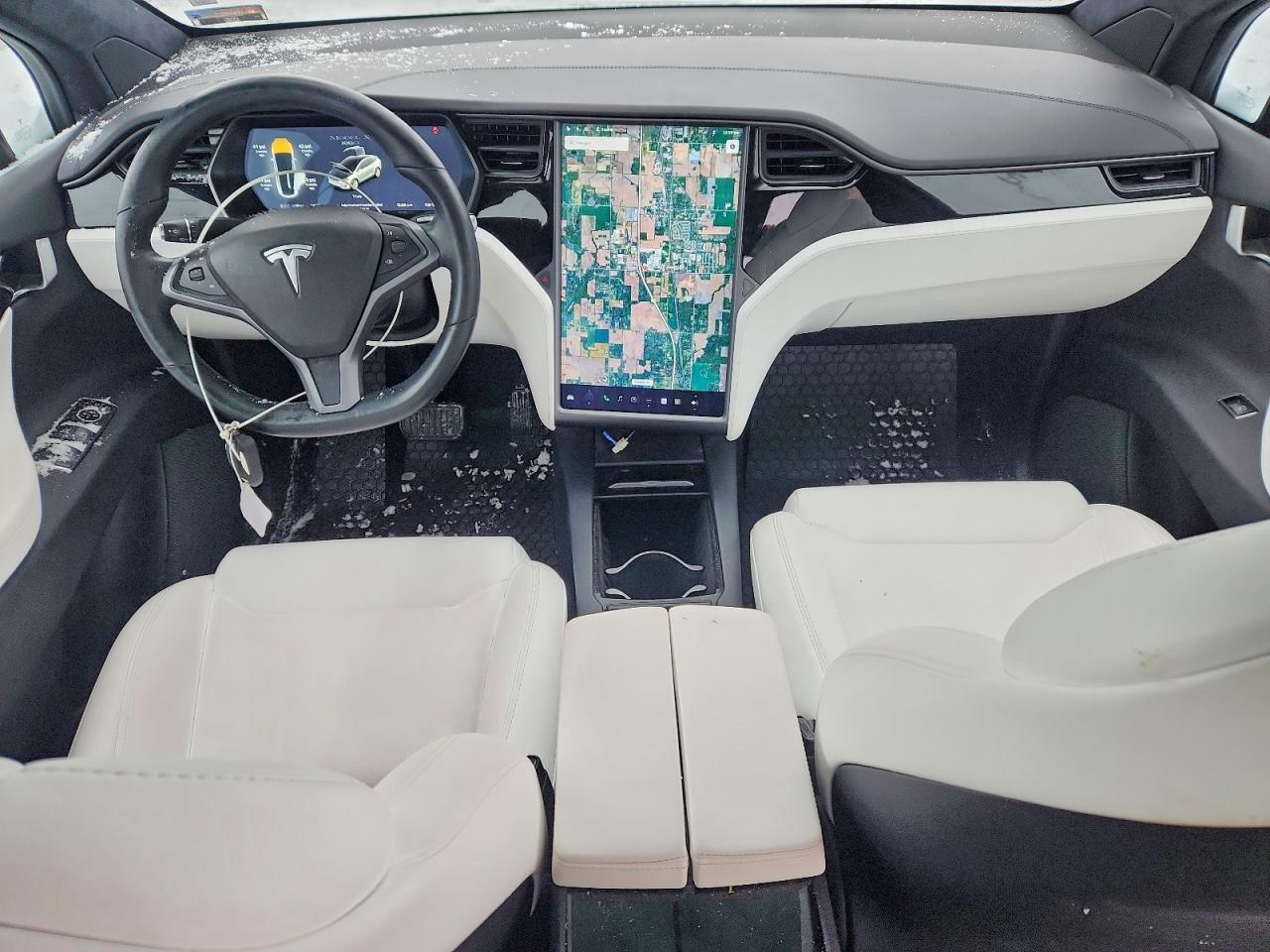 2018 TESLA MODEL X photo 8