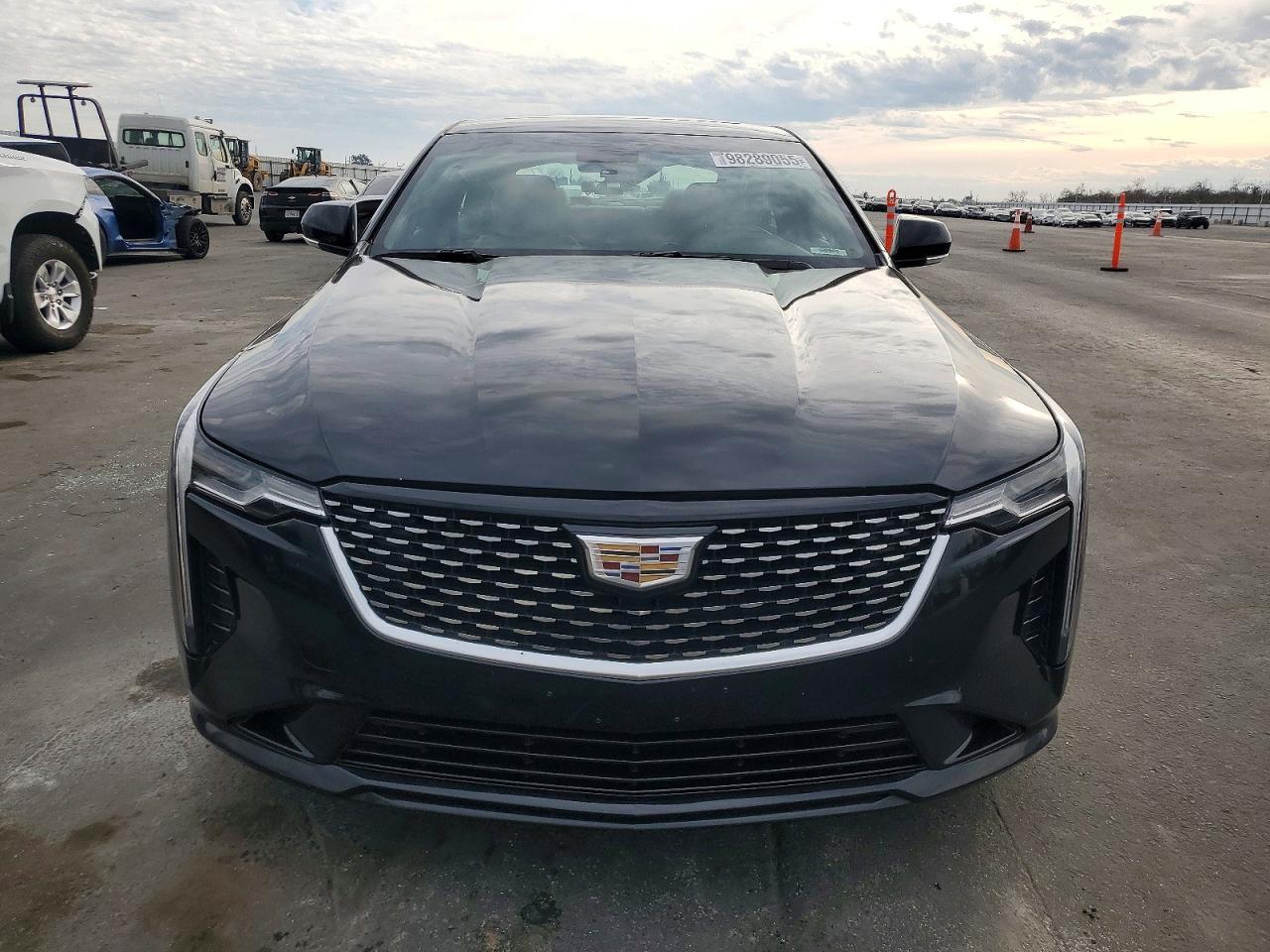 2020 CADILLAC CT4 LUXURY photo 5