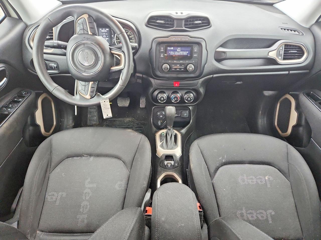 2017 JEEP RENEGADE SPORT photo 8