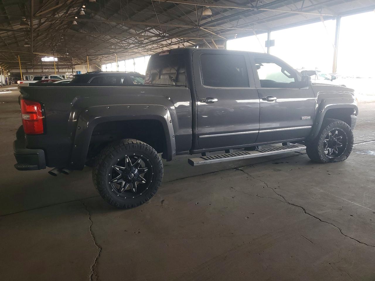 2014 GMC SIERRA K1500 SLE photo 3
