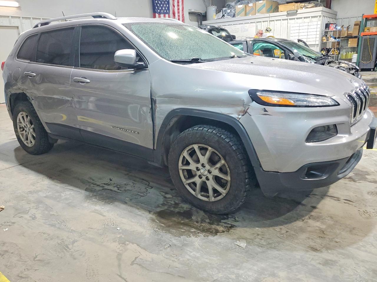 2018 JEEP CHEROKEE LATITUDE photo 4