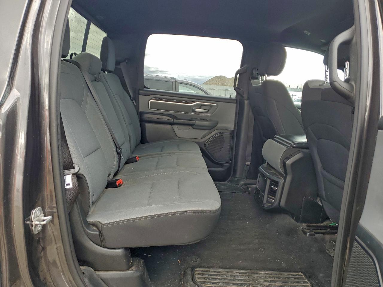 2021 RAM 1500 BIG HORN/LONE STAR photo 10