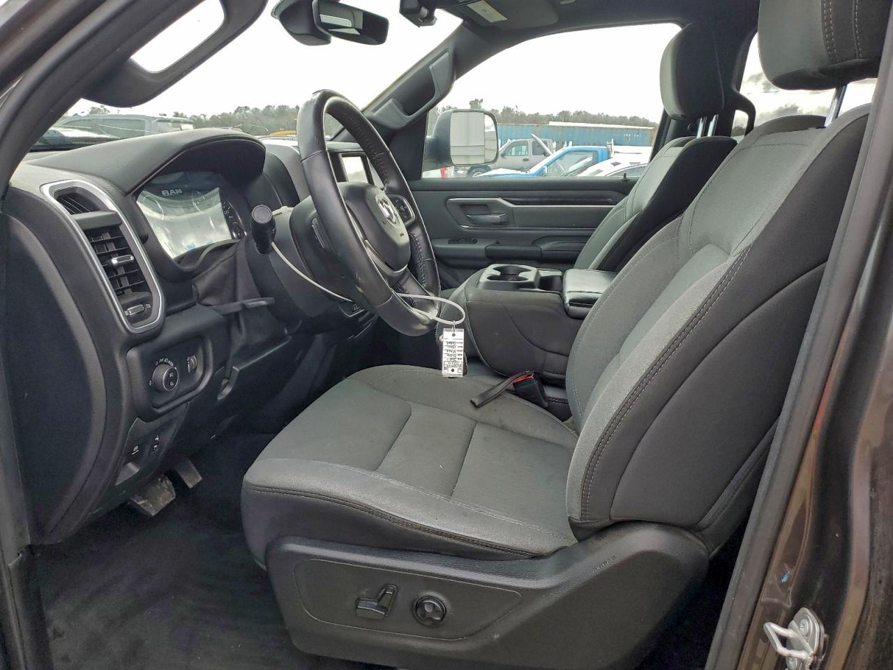 2021 RAM 1500 BIG HORN/LONE STAR photo 7