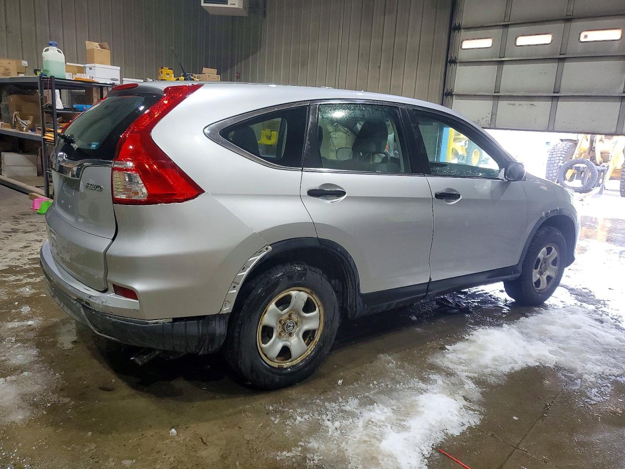 2015 HONDA CR-V LX photo 3
