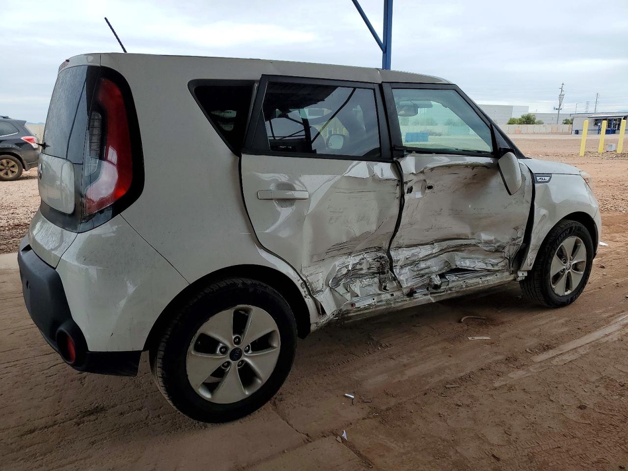 2015 KIA SOUL photo 3