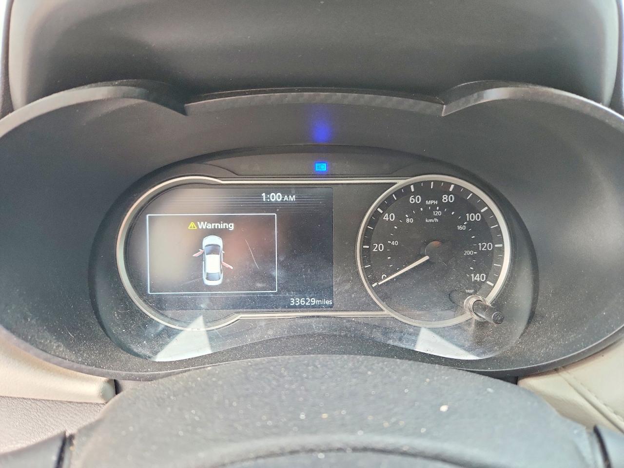 2021 NISSAN VERSA SV photo 17