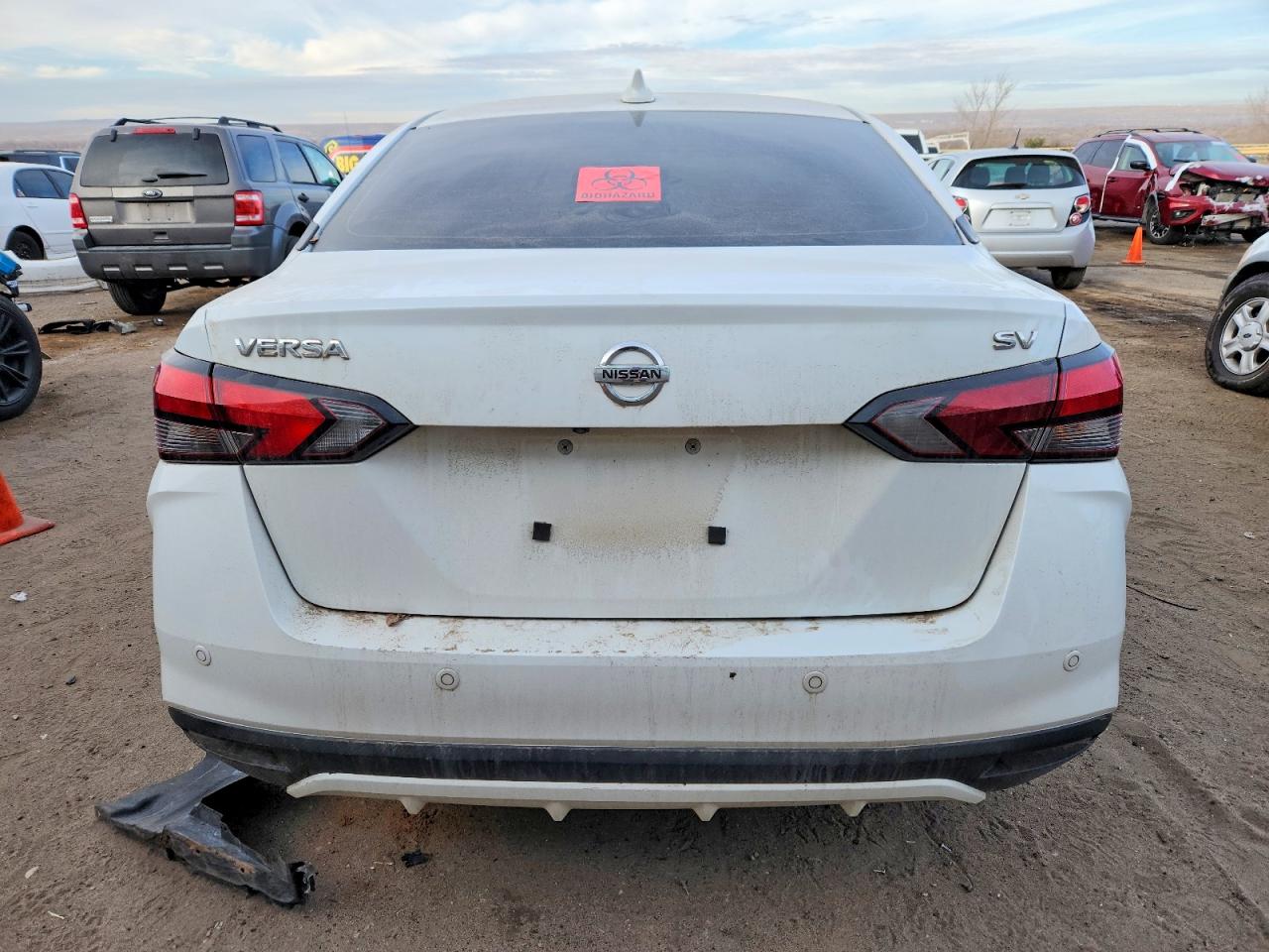 2021 NISSAN VERSA SV photo 11