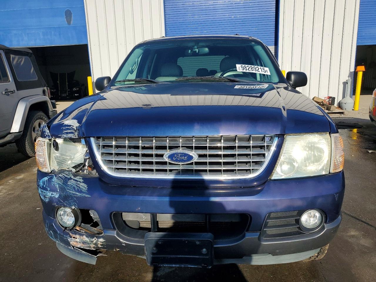 2004 FORD EXPLORER XLT photo 5