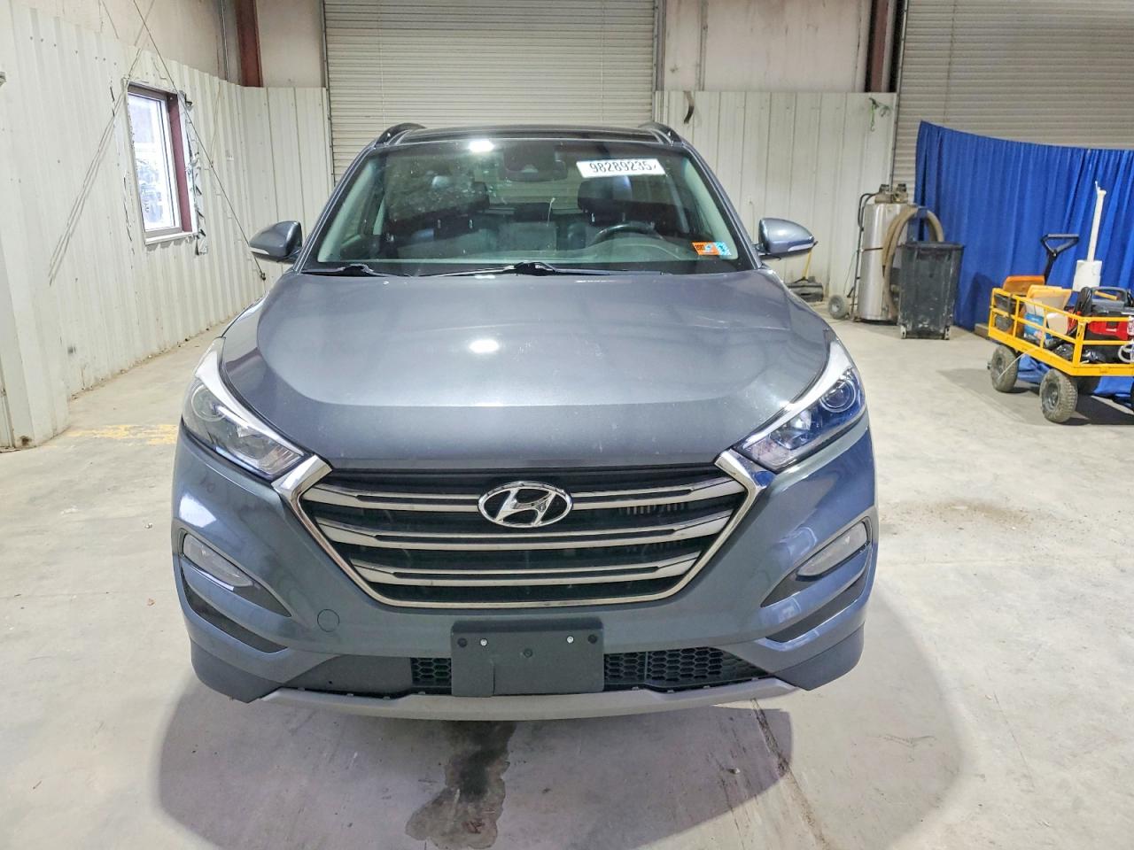2018 HYUNDAI TUCSON VALUE photo 9