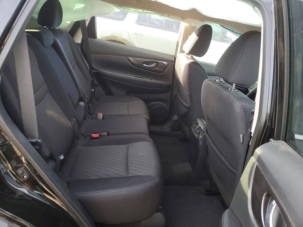 2019 NISSAN ROGUE S photo 11