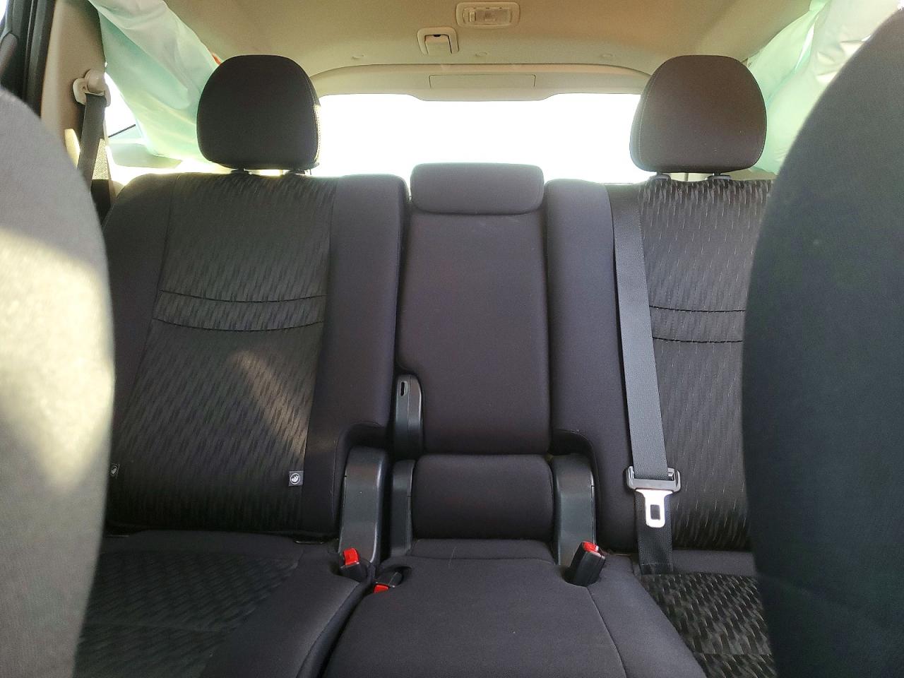 2019 NISSAN ROGUE S photo 10