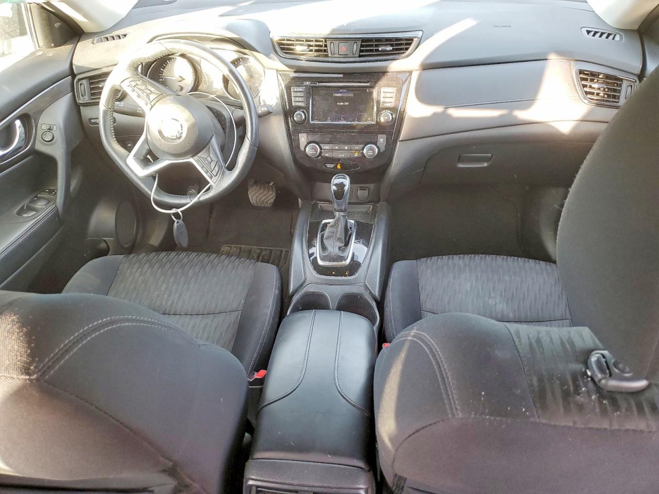 2019 NISSAN ROGUE S photo 8