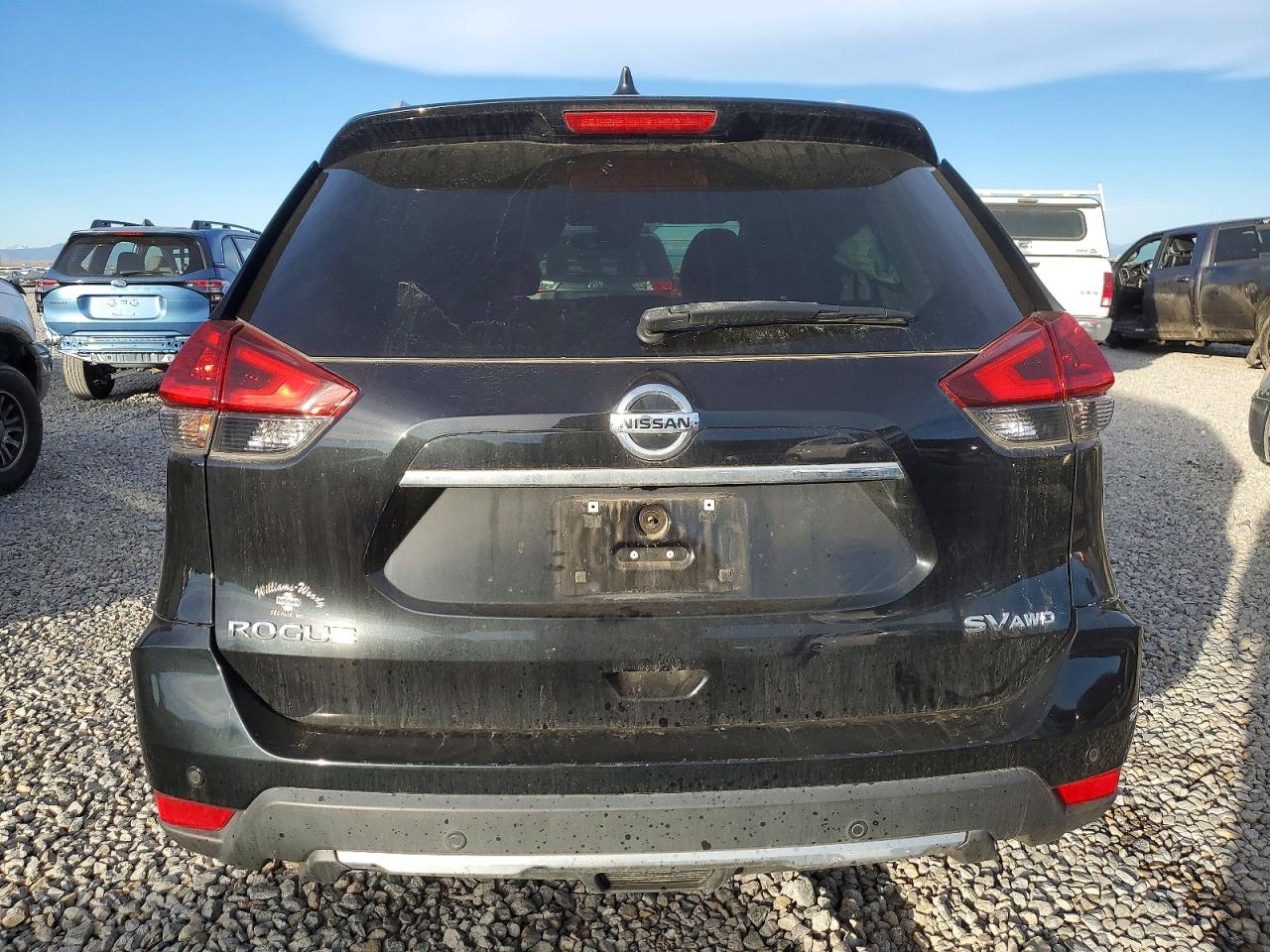 2019 NISSAN ROGUE S photo 6
