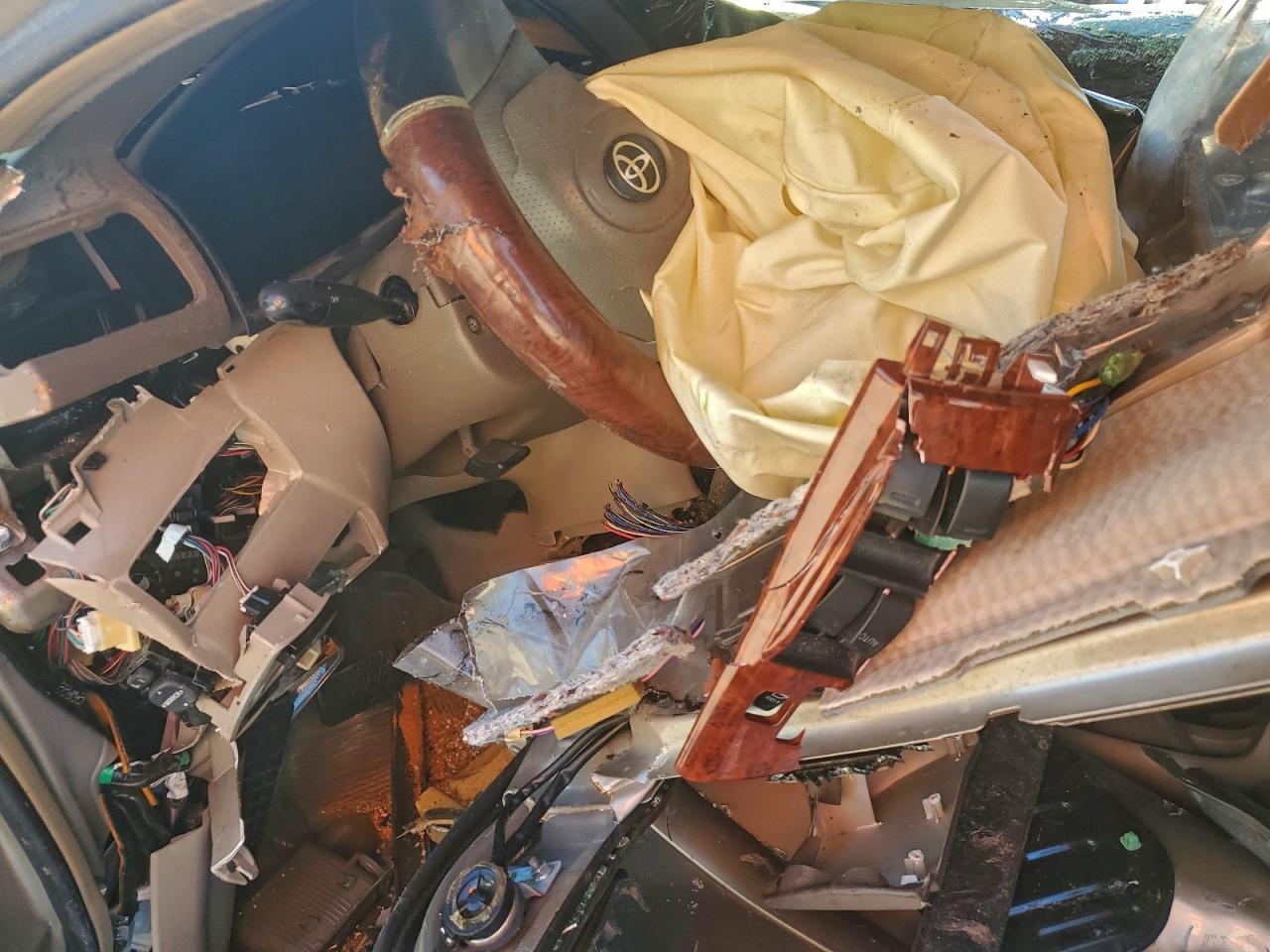 2007 TOYOTA COROLLA CE photo 8