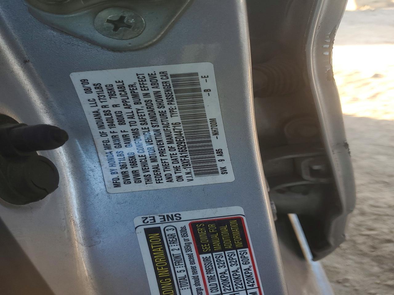 2009 HONDA CIVIC LX photo 12