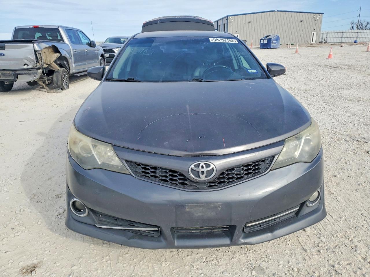 2012 TOYOTA CAMRY BASE photo 5