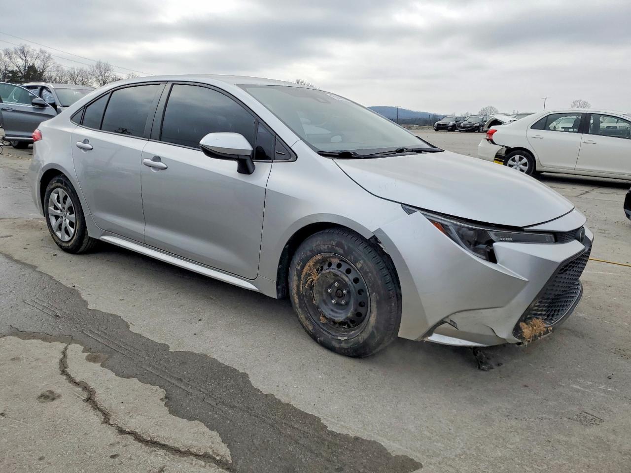 2020 TOYOTA COROLLA LE photo 4