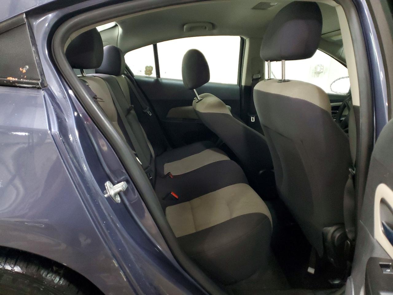 2014 CHEVROLET CRUZE LS photo 10