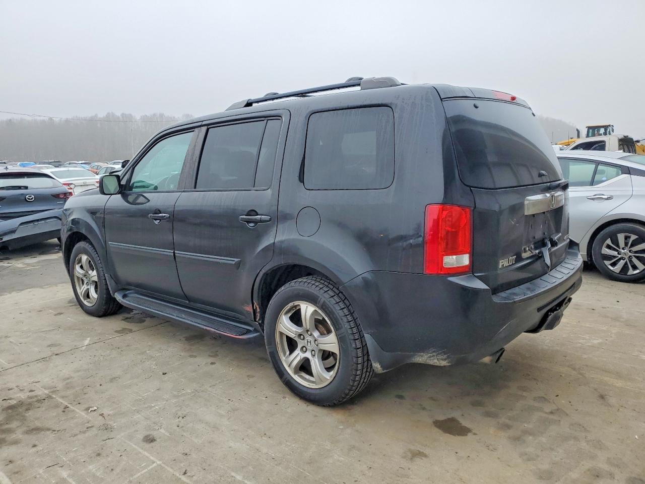 2012 HONDA PILOT EXL photo 2