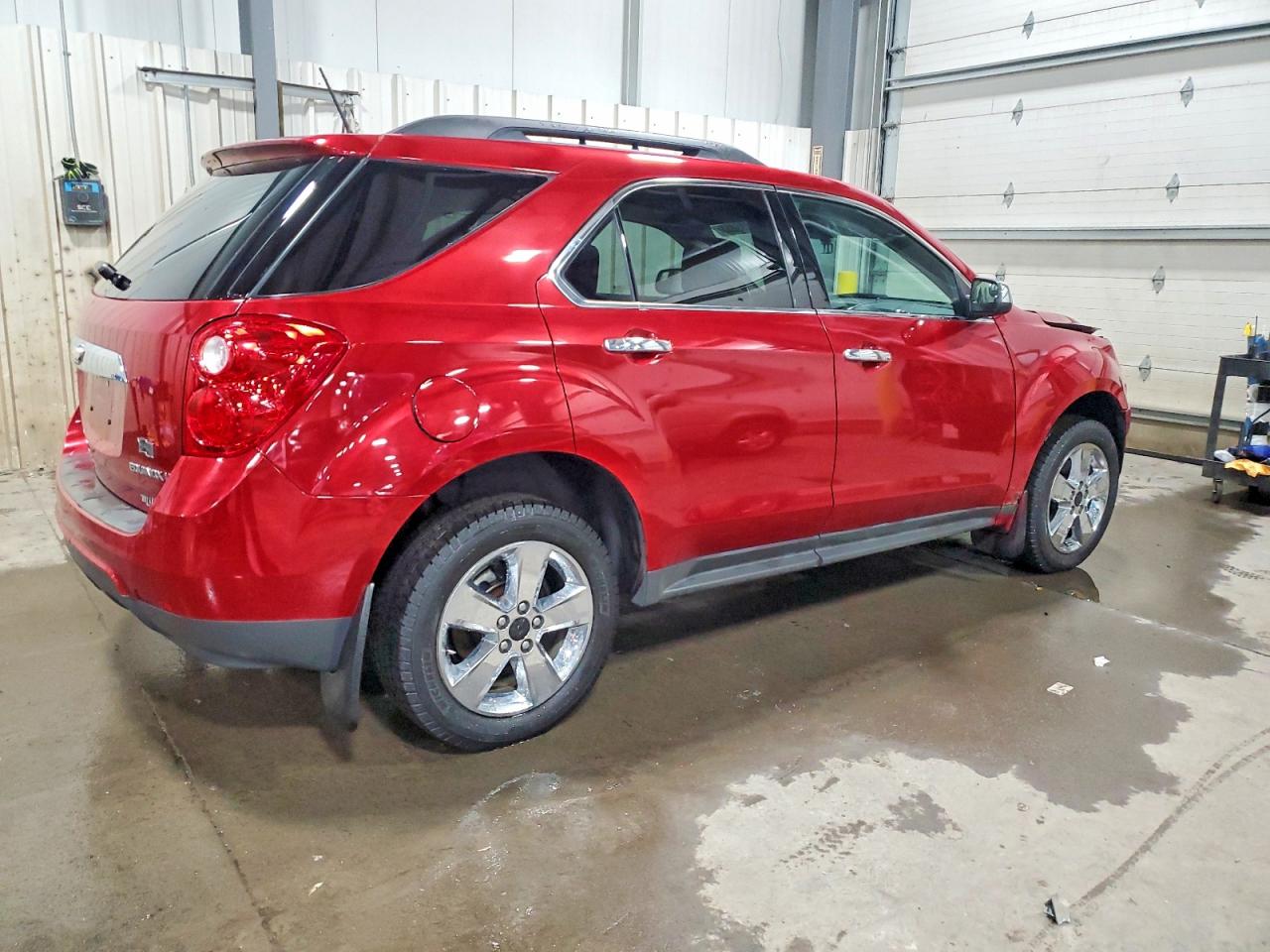 2013 CHEVROLET EQUINOX LT photo 3