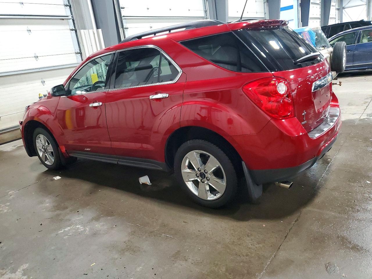 2013 CHEVROLET EQUINOX LT photo 2