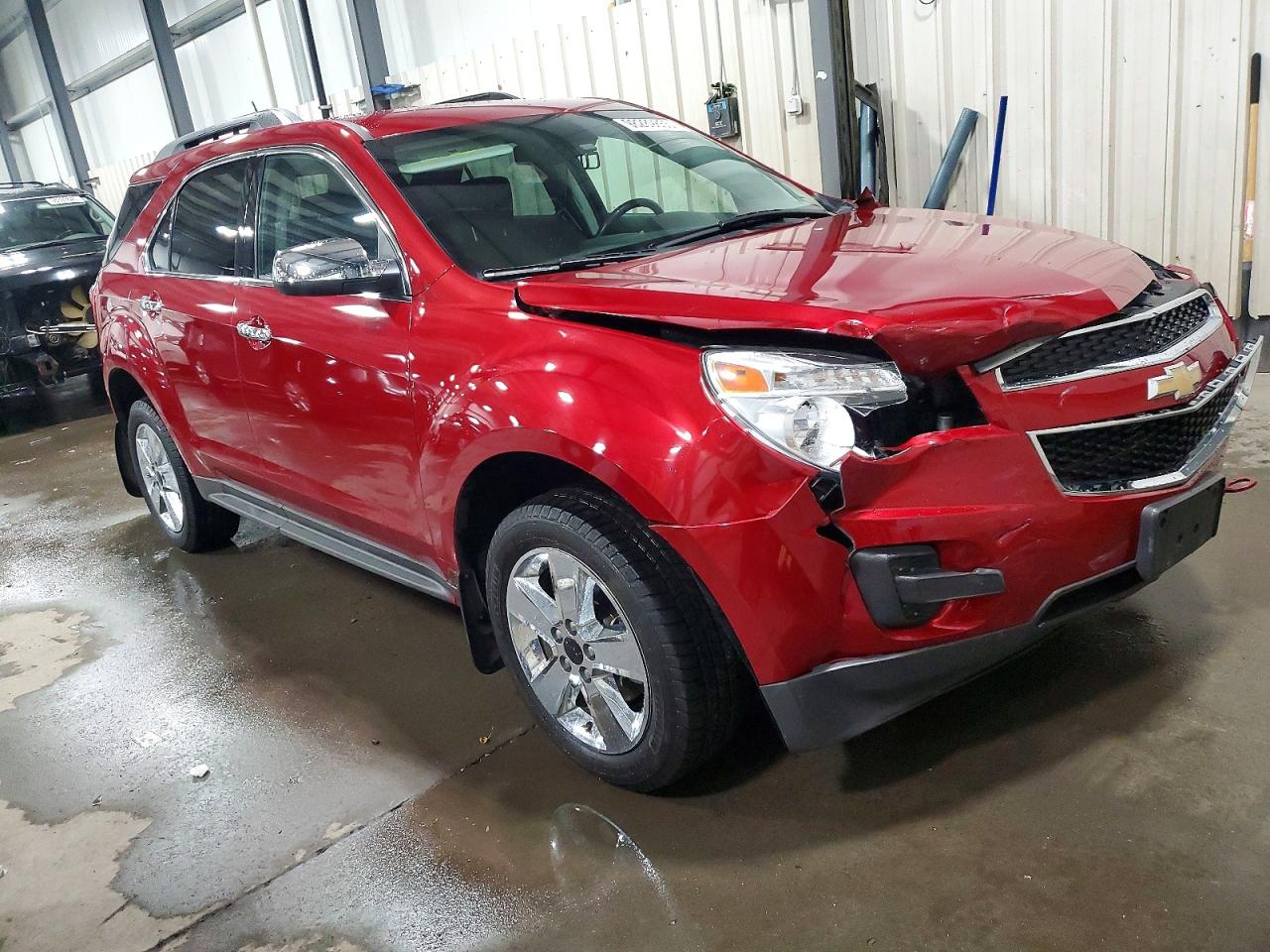2013 CHEVROLET EQUINOX LT photo 4