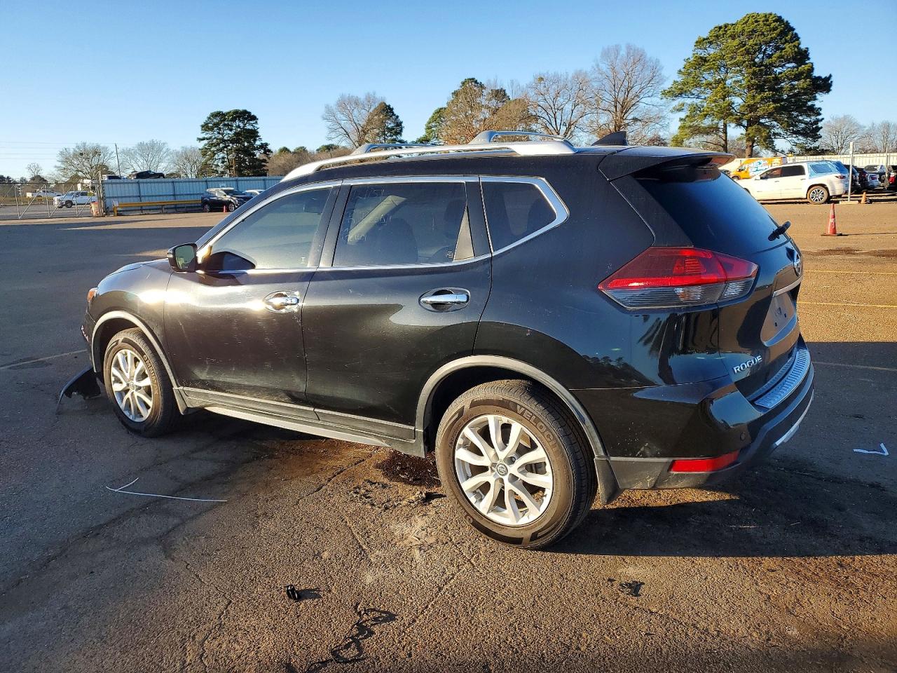 2020 NISSAN ROGUE S photo 2