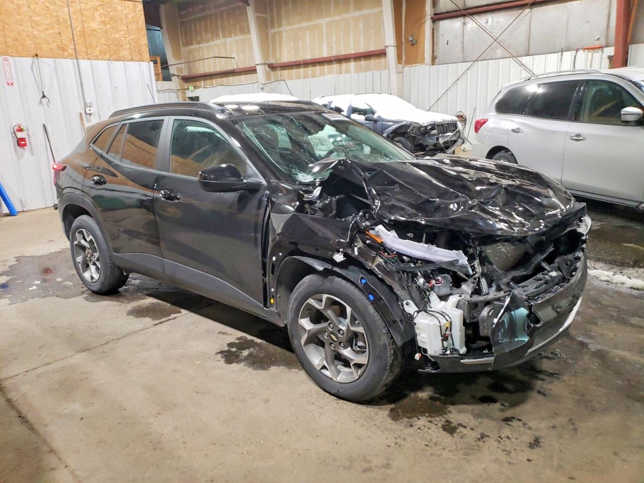 2025 CHEVROLET TRAX 1LT photo 4