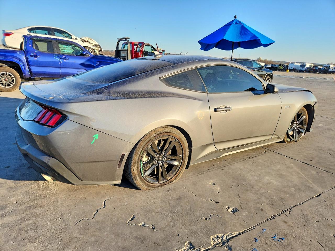 2025 FORD MUSTANG GT photo 3