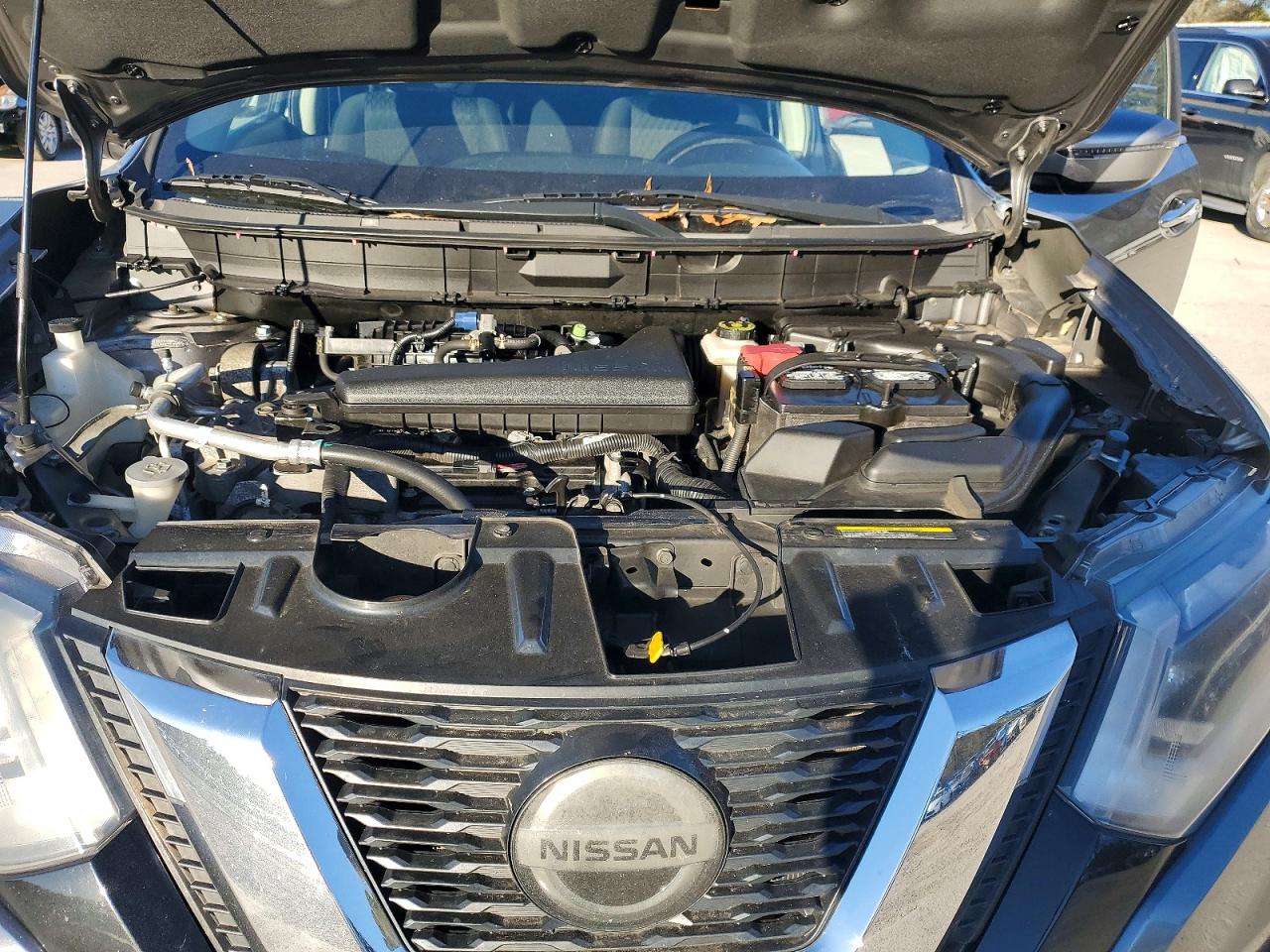 2018 NISSAN ROGUE S photo 11