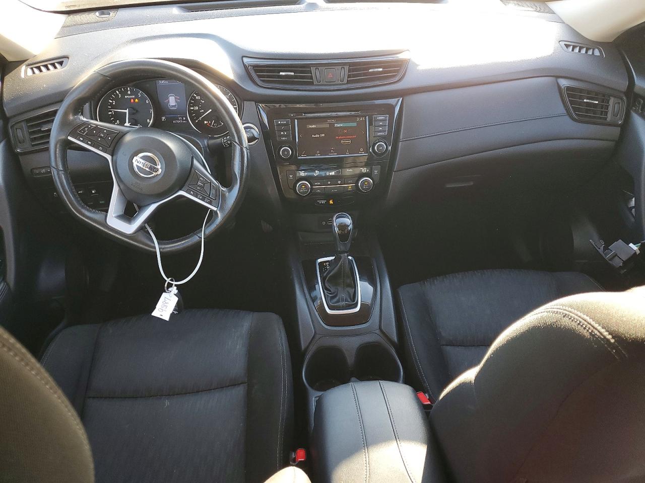2018 NISSAN ROGUE S photo 8