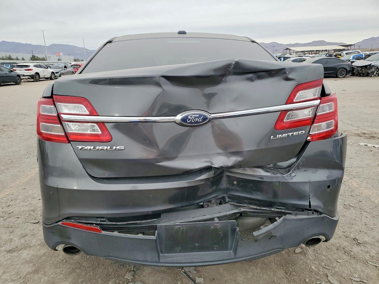 2016 FORD TAURUS LIMITED photo 6