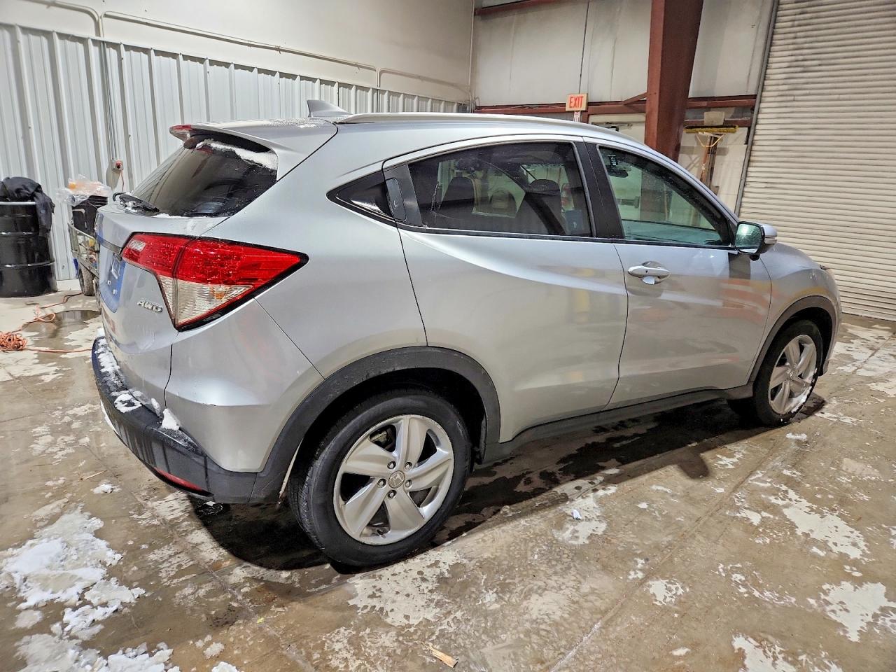 2019 HONDA HR-V EX photo 3