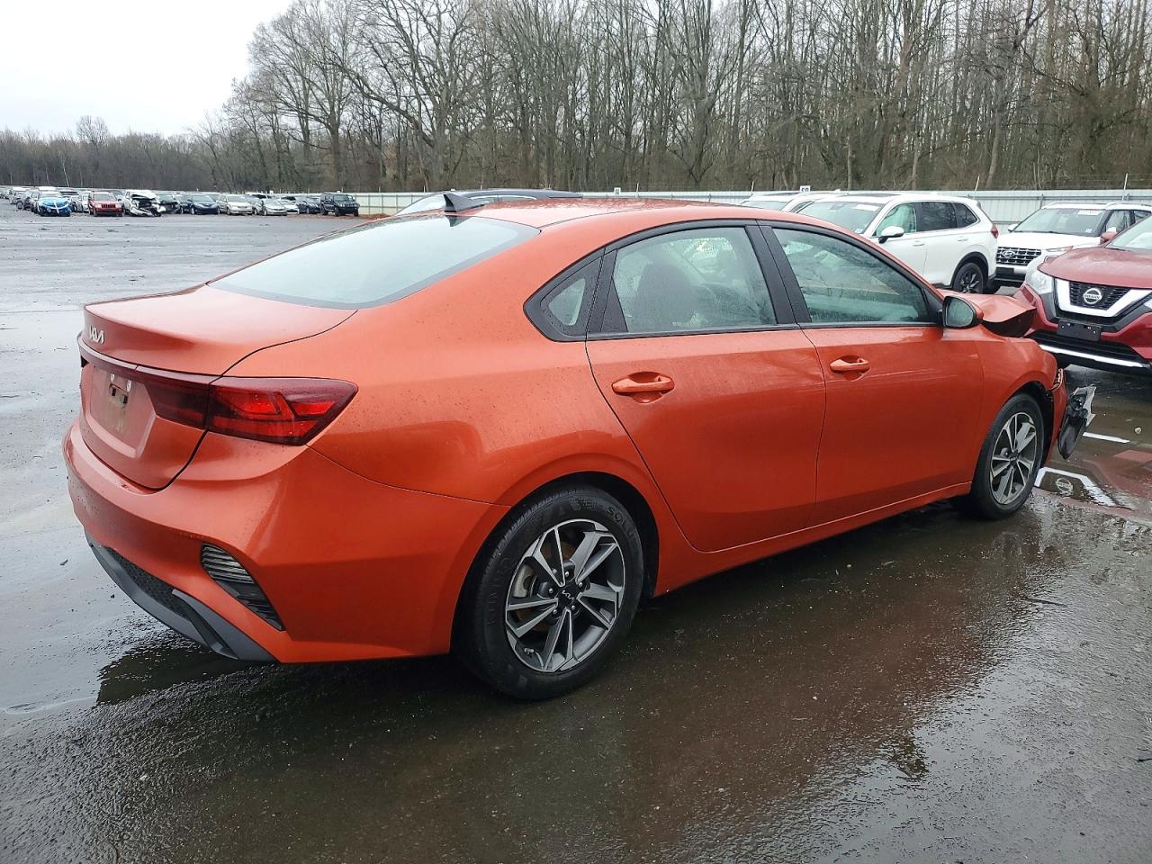 2023 KIA FORTE LX photo 3