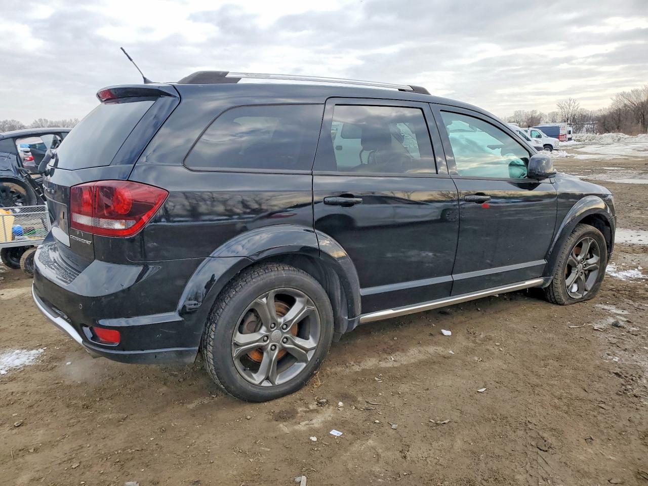 2015 DODGE JOURNEY CROSSROAD photo 3