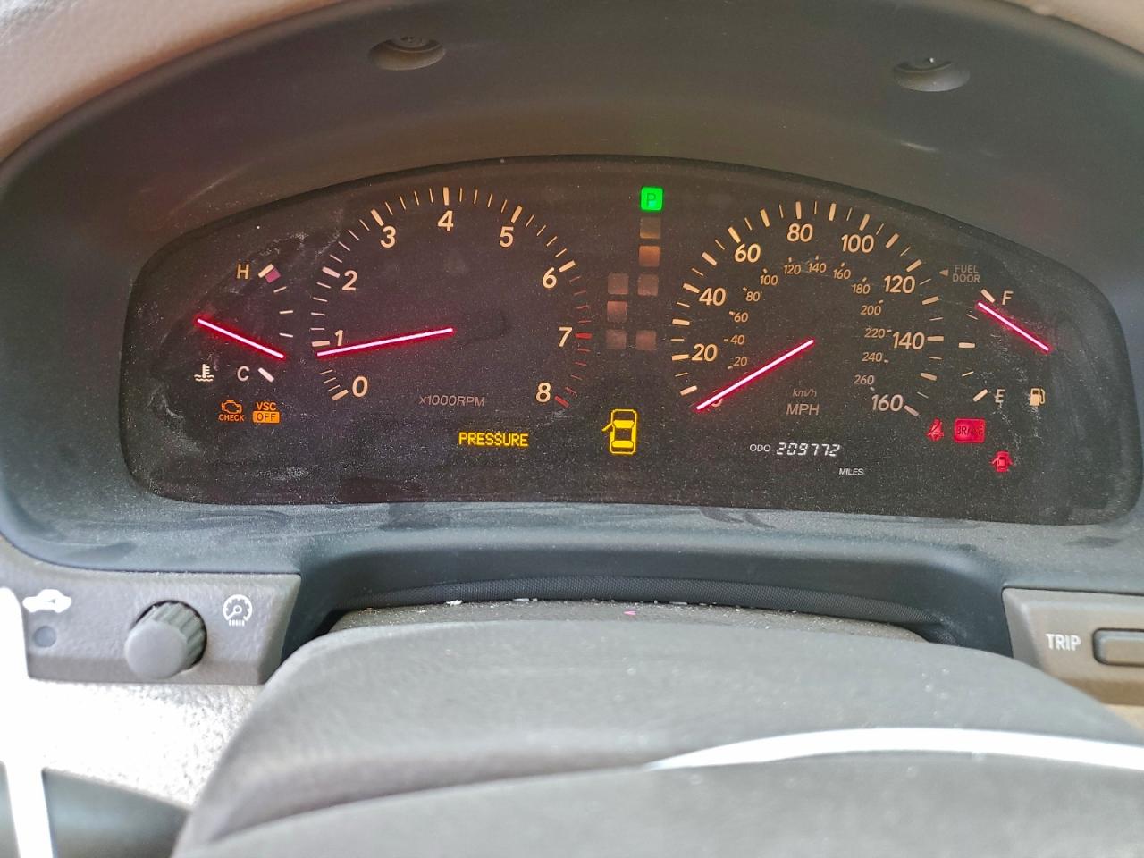 2001 LEXUS LS 430 photo 9