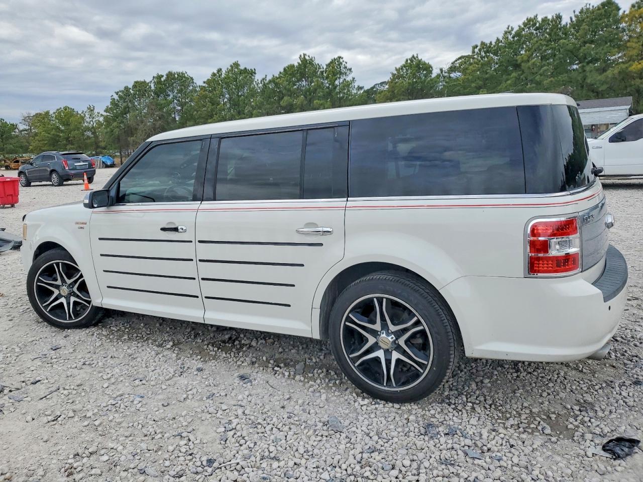 2011 FORD FLEX LIMITED photo 2