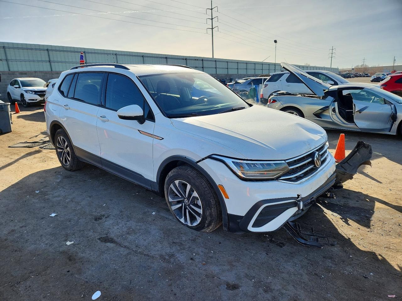 2024 VOLKSWAGEN TIGUAN S photo 4