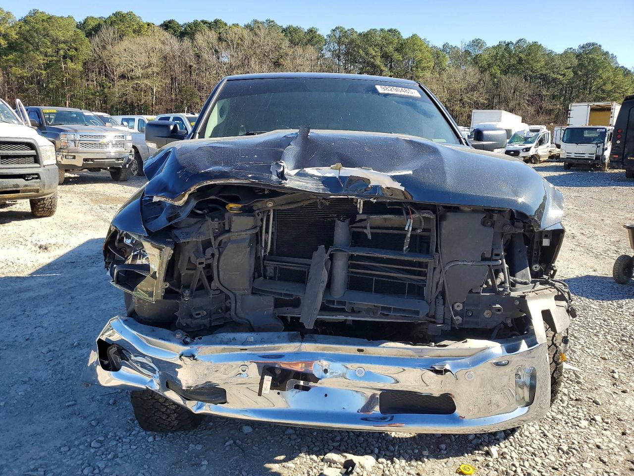 2016 RAM 1500 SLT photo 5
