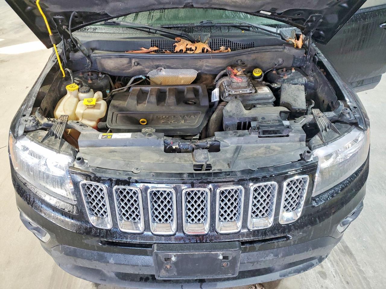 2017 JEEP COMPASS LATITUDE photo 12