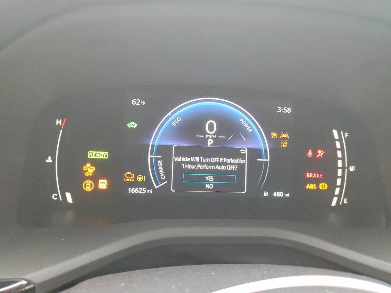 2025 TOYOTA CAMRY XSE photo 9