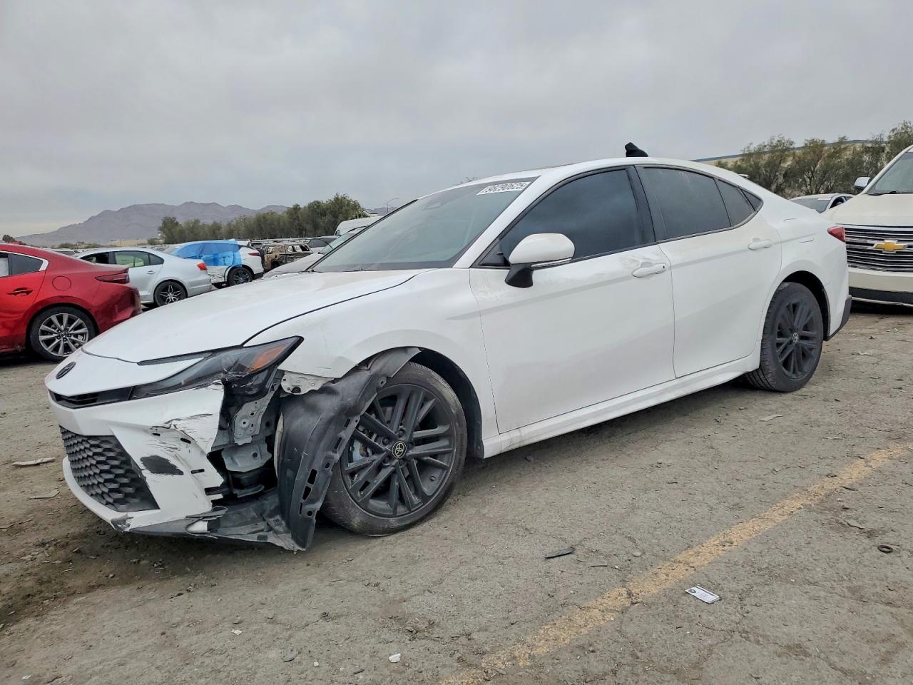 2025 TOYOTA CAMRY