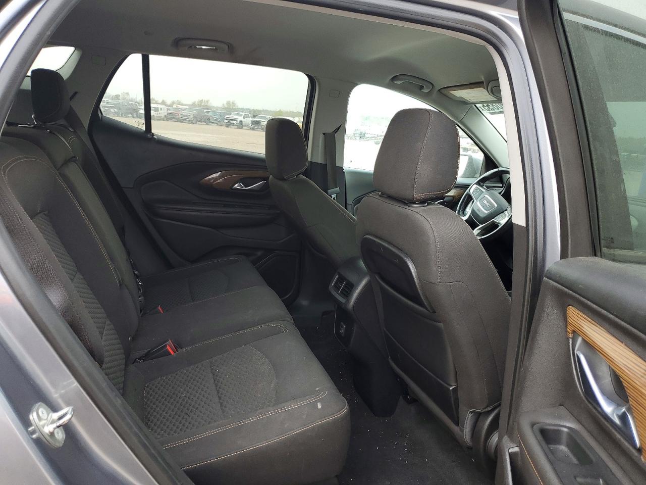 2018 GMC TERRAIN SLE photo 10